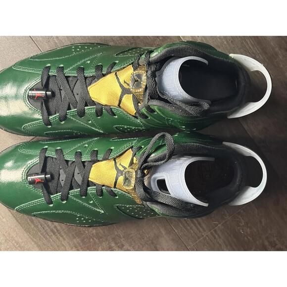 Nike Jordan 6 Retro Style Green/Gold Sneakers Size 11 - Picture 4 of 6